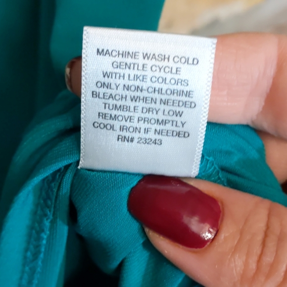 7th Avenue Design studio green top XL - Picture 5 of 7